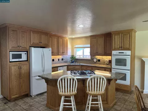 Kitchen - 1707 Bishop Dr, Concord, CA 94521 photo 3 of 7