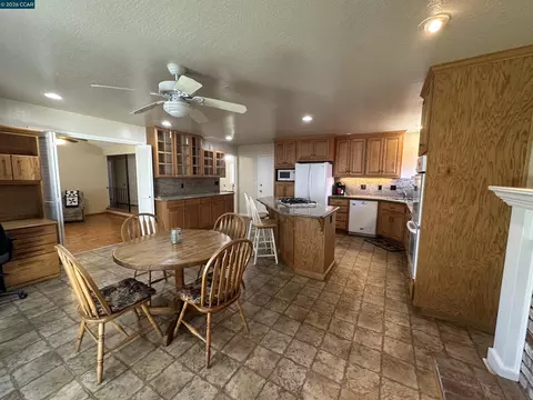 Kitchen - 1707 Bishop Dr, Concord, CA 94521 photo 4 of 7