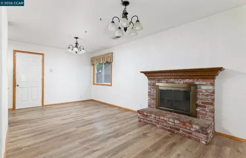 Living - 8280 Elgin Ln, Dublin, CA 94568 photo 2 of 9