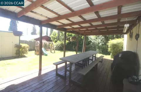911 Benicia Rd, Vallejo, CA 94591 photo 17