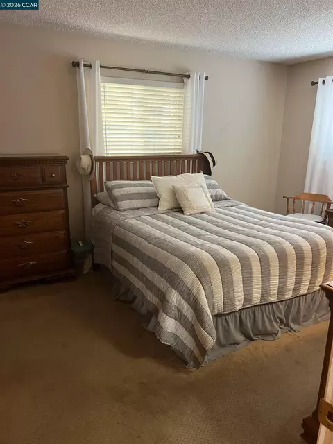 911 Benicia Rd, Vallejo, CA 94591 photo 13