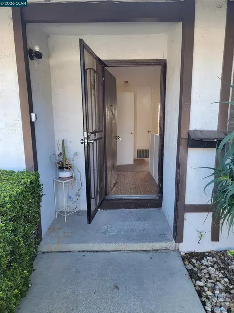 36305 Colbert Pl, Newark, CA 94560 photo 4