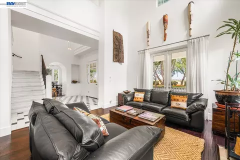 Living - 3064 Redbridge Rd, Tracy, CA 95377 photo 2 of 3
