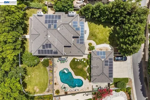 View/Area - 3064 Redbridge Rd, Tracy, CA 95377 photo 5 of 13