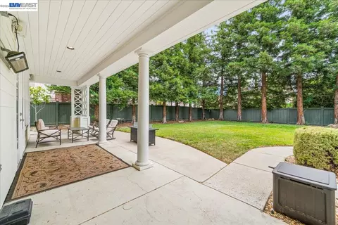 Exterior - 3064 Redbridge Rd, Tracy, CA 95377 photo 7 of 17