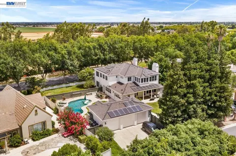 View/Area - 3064 Redbridge Rd, Tracy, CA 95377 photo 13 of 13