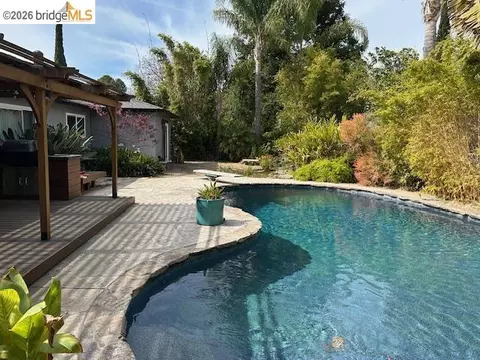 5849 Mitchell Canyon Ct, Clayton, CA 94517
