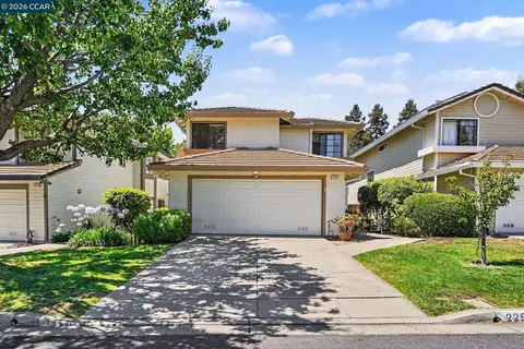 2259 Foxhill Dr, Martinez, CA 94553