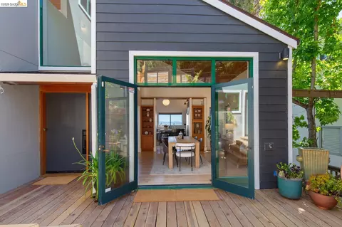 Exterior - 267 Gravatt Dr, Berkeley, CA 94705 photo 3 of 9