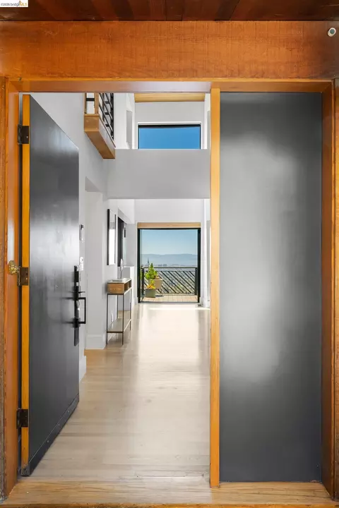 Entry Way - 267 Gravatt Dr, Berkeley, CA 94705 photo 1 of 10