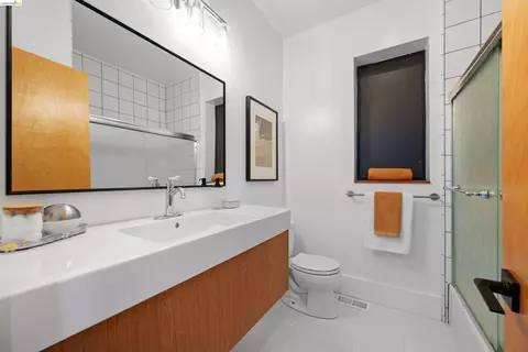 Bath - 267 Gravatt Dr, Berkeley, CA 94705 photo 3 of 3