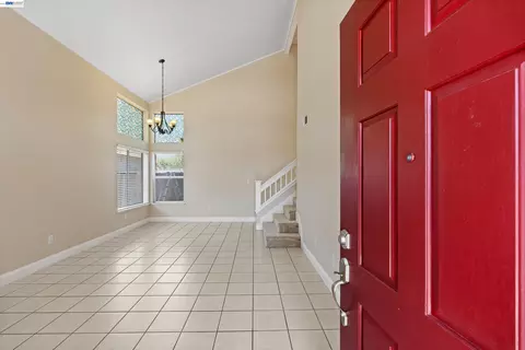 Entry Way - 3264 Ernest Dr, Tracy, CA 95376 photo 1 of 6