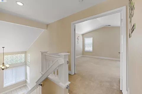 Entry Way - 3264 Ernest Dr, Tracy, CA 95376 photo 3 of 6