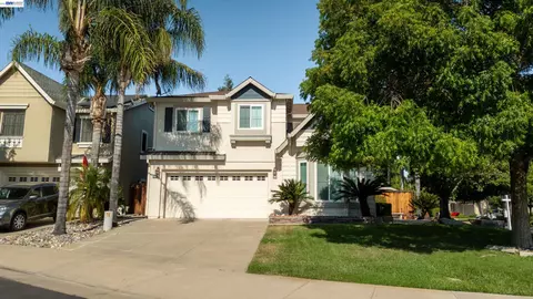 2710 Atherton Ct, Tracy, CA 95304