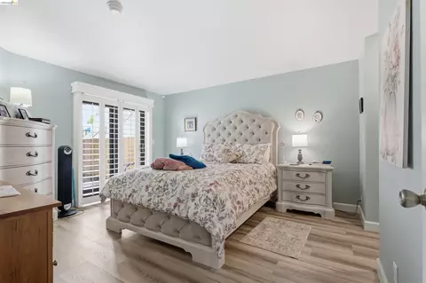 Bedroom - 159 Nantucket Ln, Vallejo, CA 94590 photo 1 of 1