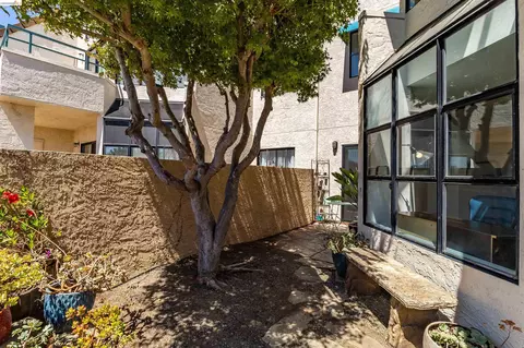 Exterior - 159 Nantucket Ln, Vallejo, CA 94590 photo 3 of 9