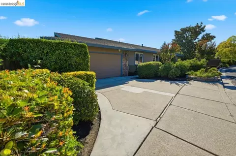 733 Daffodil Way, Concord, CA 94518 photo 3