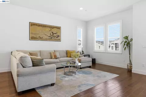 Living - 7240 Carneros Ln, Dublin, CA 94568 photo 1 of 4