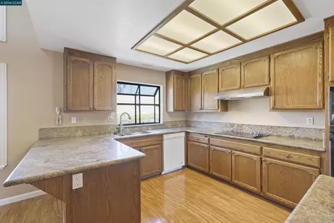 5535 Edgeview Dr, Discovery Bay, CA 94505 photo 11