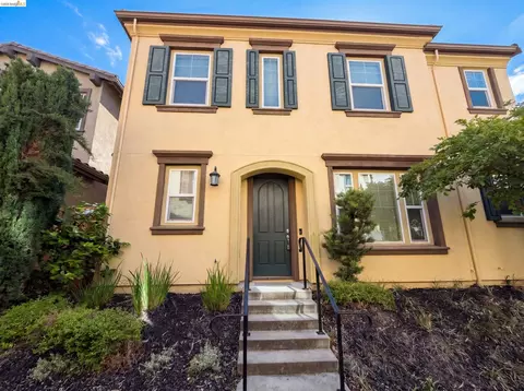3087 Vittoria Loop, Dublin, CA 94568