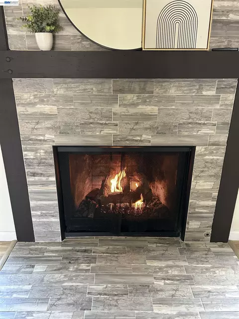 295 Iris Rd, Hercules, CA 94547 photo 9
