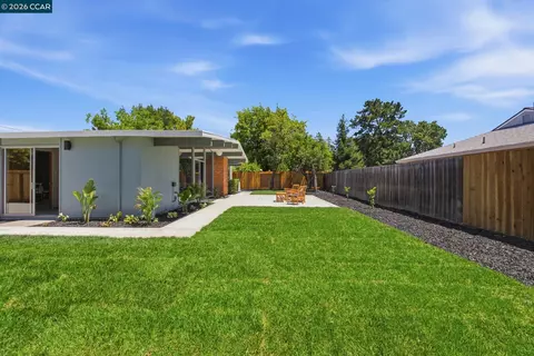 Exterior - 3998 Salem St, Concord, CA 94521 photo 6 of 13