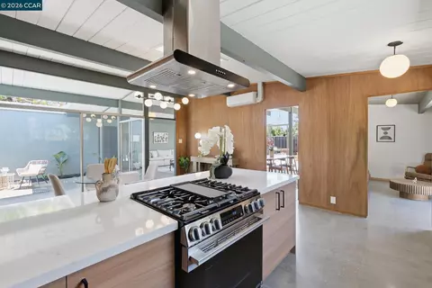Kitchen - 3998 Salem St, Concord, CA 94521 photo 4 of 6