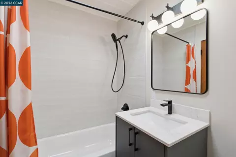 Bath - 3998 Salem St, Concord, CA 94521 photo 3 of 3