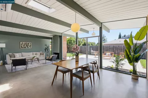 Dining - 3998 Salem St, Concord, CA 94521 photo 1 of 5