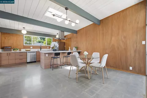 Dining - 3998 Salem St, Concord, CA 94521 photo 4 of 5