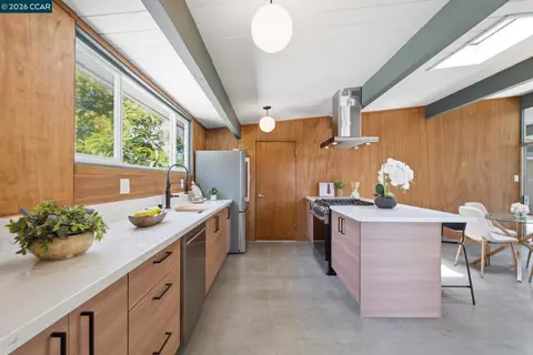 Kitchen - 3998 Salem St, Concord, CA 94521 photo 3 of 6