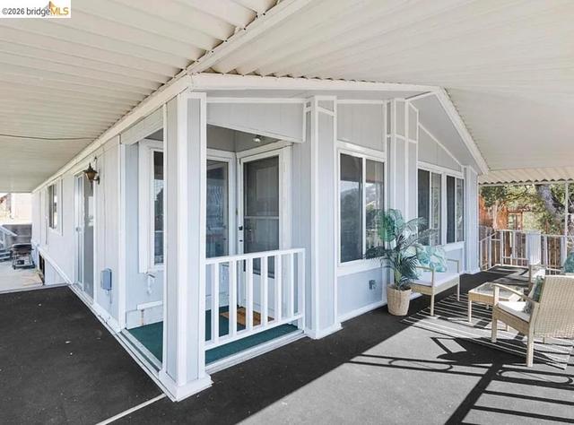 3215 Knob St, Nice, CA 95464