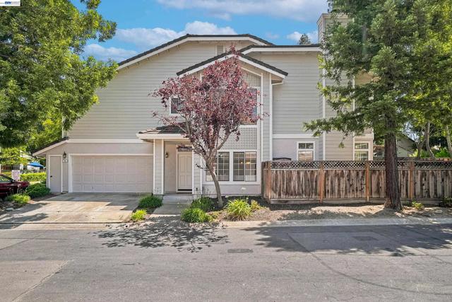 55 Heather Garden Ln, Danville, CA 94506