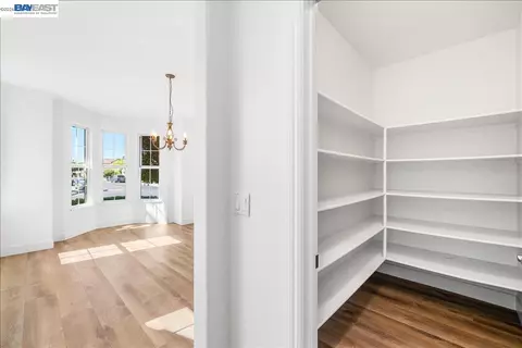 Entry Way - 1461 Biarritz St, Tracy, CA 95304 photo 6 of 12