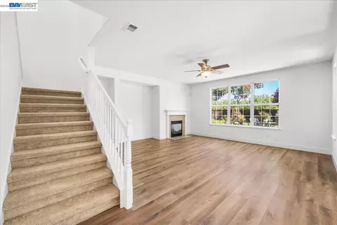 Living - 1461 Biarritz St, Tracy, CA 95304 photo 6 of 6