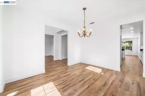 Entry Way - 1461 Biarritz St, Tracy, CA 95304 photo 3 of 12