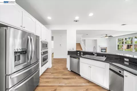 Other - 1461 Biarritz St, Tracy, CA 95304 photo 3 of 13