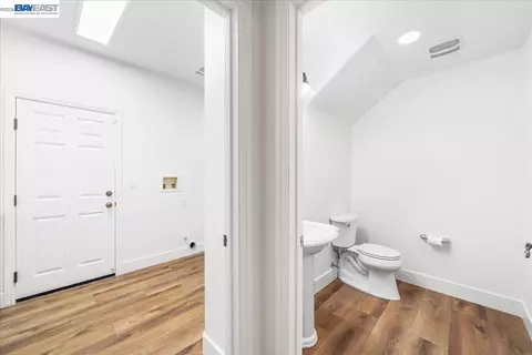 Entry Way - 1461 Biarritz St, Tracy, CA 95304 photo 8 of 12