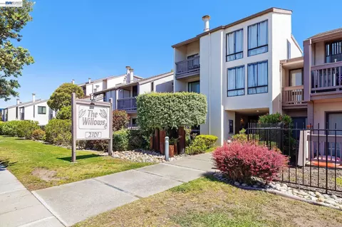 2101 Shoreline Dr #425, Alameda, CA 94501