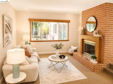 Living - 4627 Regina Ln, Concord, CA 94521 photo 1 of 2