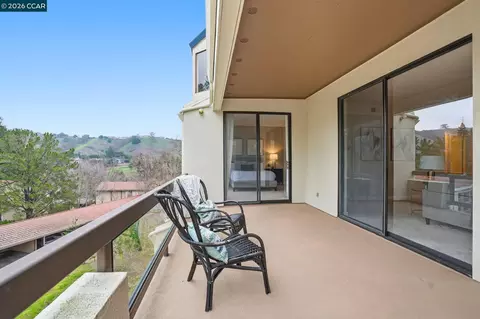 1221 Avenida Sevilla #1B, Walnut Creek, CA 94595