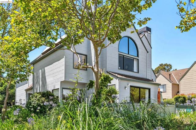 3300 Southridge Dr, Richmond, CA 94806