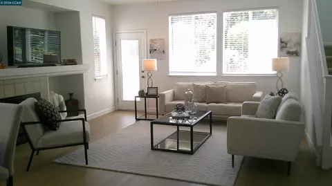 Living - 104 Johnson Ln, Martinez, CA 94553 photo 9 of 11