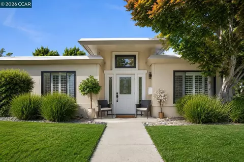 1124 Oakmont Dr #4, Walnut Creek, CA 94595