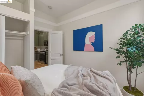 Bedroom - 1324 Burnett St, Berkeley, CA 94702 photo 5 of 6