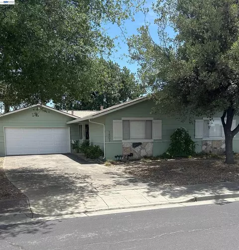 1503 Bluebell Ct, Livermore, CA 94551