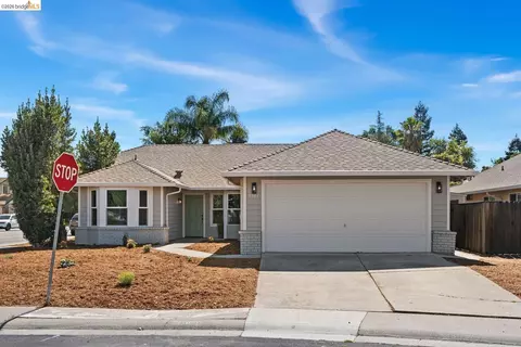 5901 Pine Vista Way, Elk Grove, CA 95758