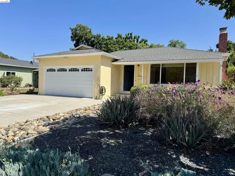 Exterior - 312 Walker Dr, Mountain View, CA 94043 photo 2 of 20