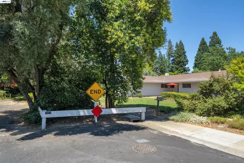 Exterior - 1600 Copenhagen Way, Carmichael, CA 95608 photo 15 of 15
