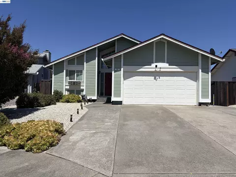774 Fairfax Ct, Fairfield, CA 94534
